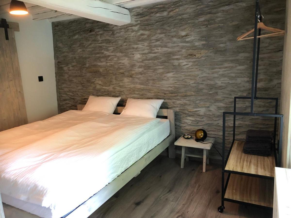 B&B Le Nid D'Hirondelle Houffalize Exterior photo