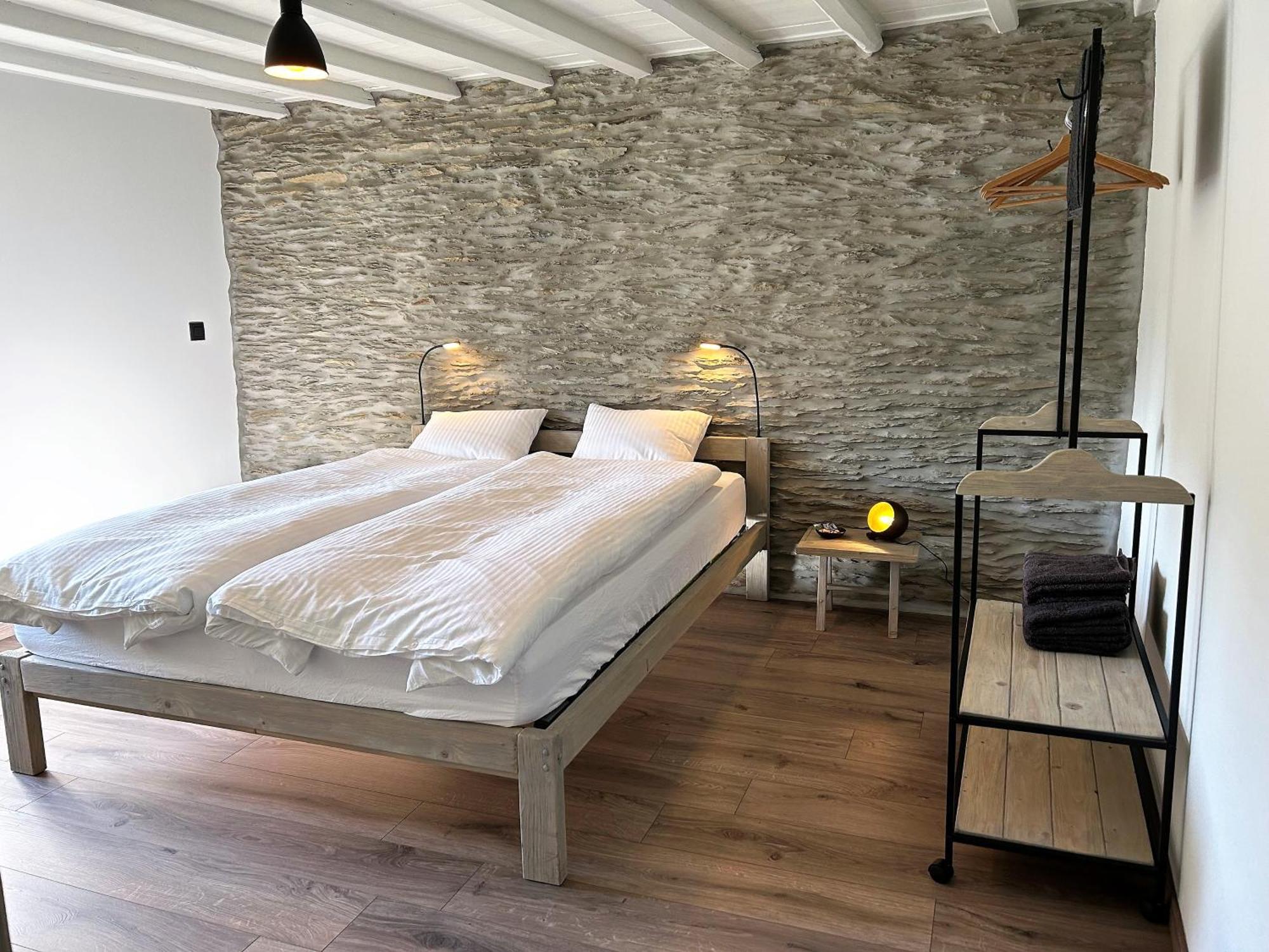 B&B Le Nid D'Hirondelle Houffalize Exterior photo